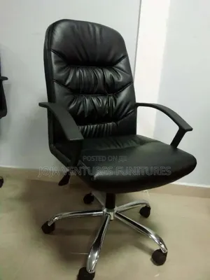 Executive Leather Swivel Chair
