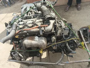 Complete Engine and Gear Hybrid 400h