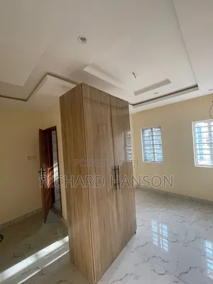 2bdrm Apartment in In Ogombo for rent