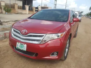 Toyota Venza 2010 Red