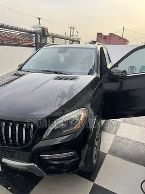 Mercedes-Benz M Class ML 350 4Matic 2013 Black