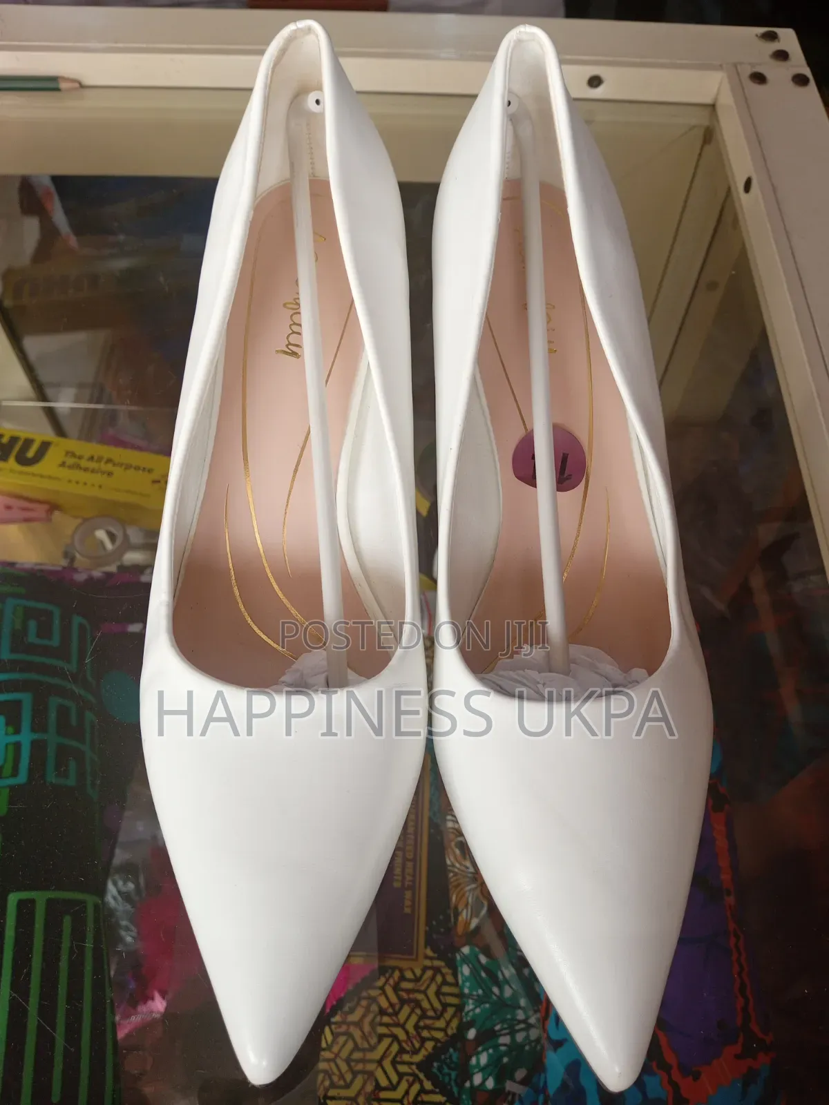 Size 42/43 White Heels