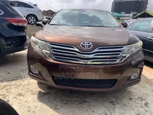 Toyota Venza V6 AWD 2010 Burgundy