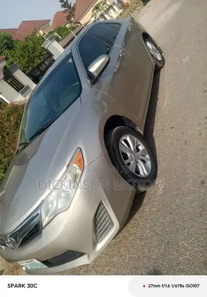 Toyota Camry 2013 Gold