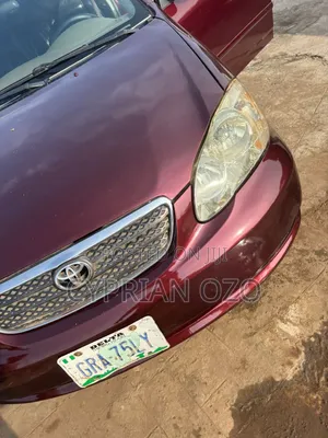 Toyota Corolla LE 2005 Burgundy