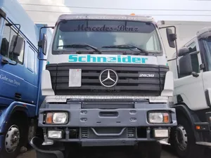 Mercedes Truck