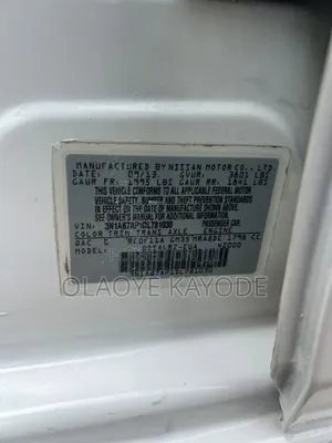 Nissan Sentra White 2013
