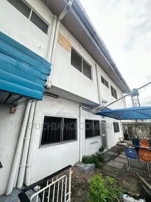 6bdrm Duplex in Adeniran Ogunsanya for rent