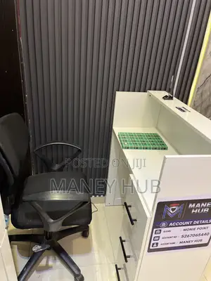 Receptionist (Female)