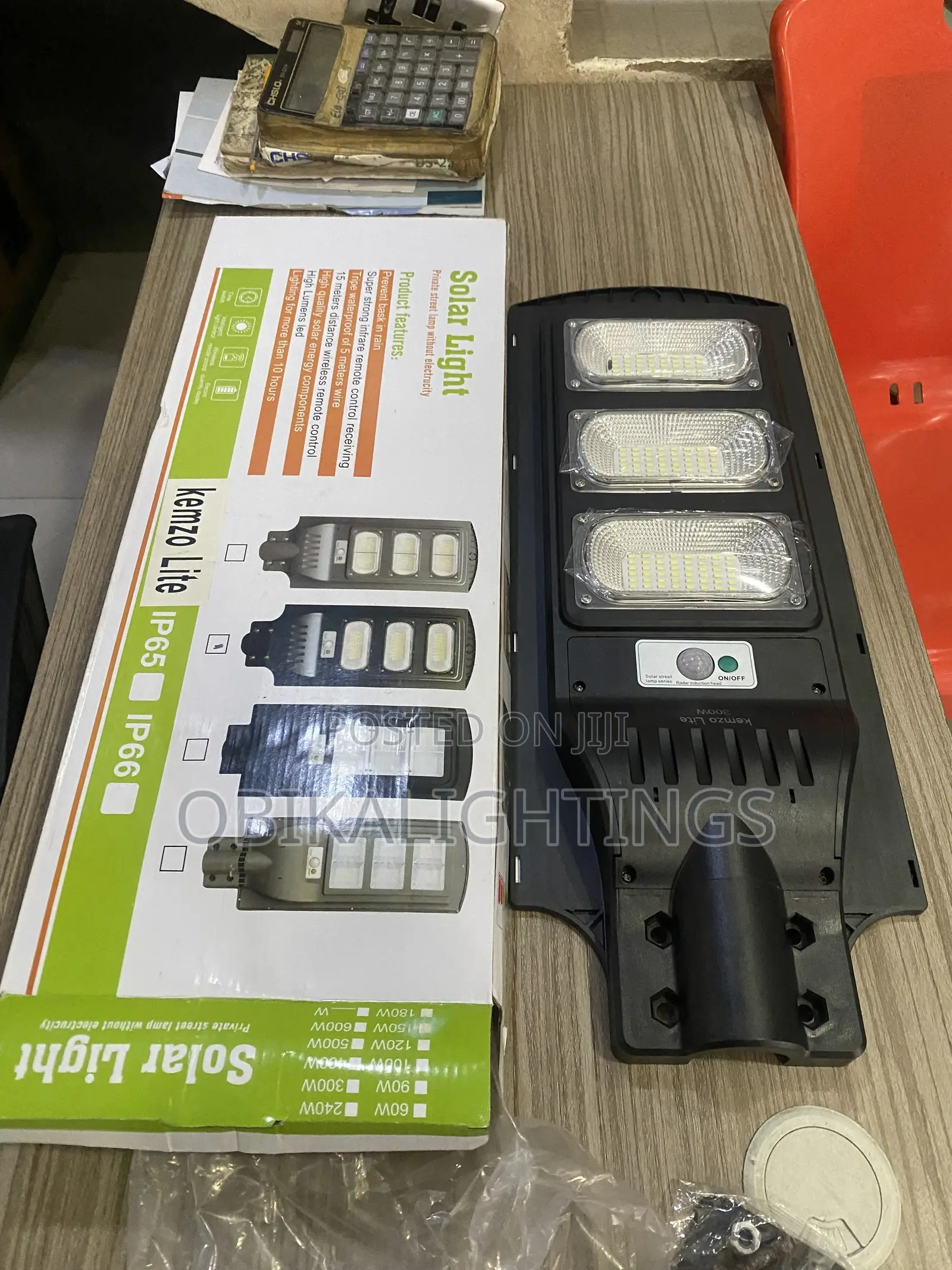 3 Eyes Solar Streetlights