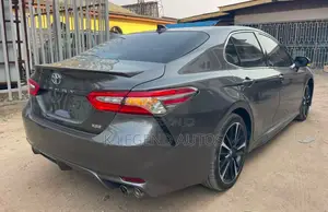 Toyota Camry XSE FWD 2020 Gray