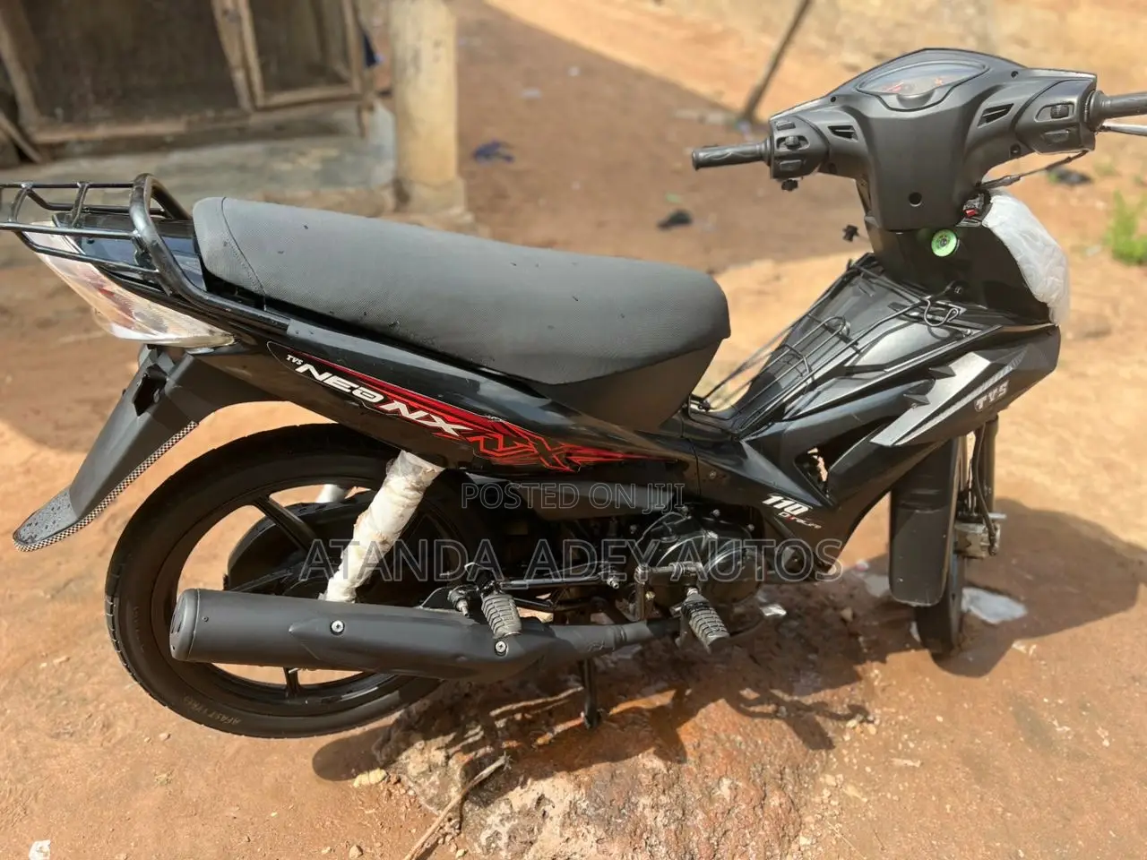 TVS Neo NX 2025 Black