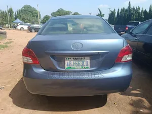 Toyota Yaris 2008 Blue