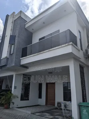Furnished 4bdrm Townhouse / Terrace in Ocean Harbop Orchid, Ajah