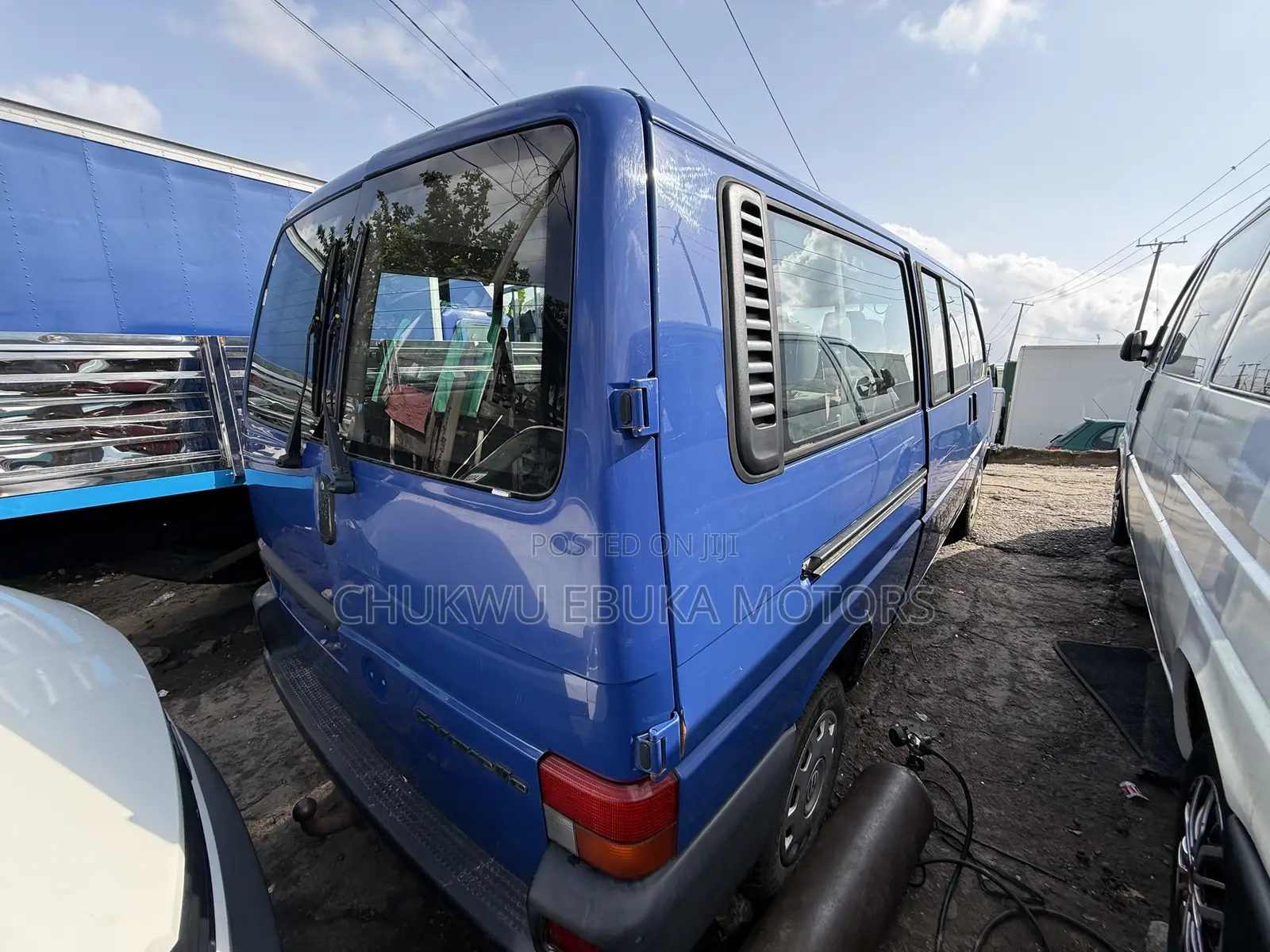 Volkswagen Transporter 2003 Blue