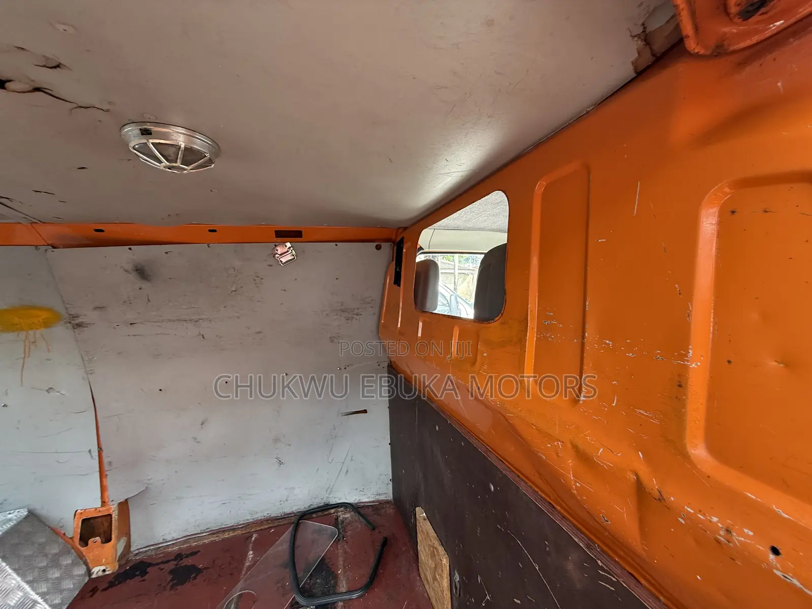 Volkswagen Transporter 2003 Orange
