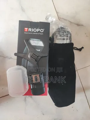 Triopo Electronic Camera Flash