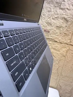 Laptop Dell Latitude 5300 8GB Intel Core i5 SSD 256GB