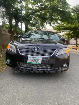 Toyota Camry 2009 Red