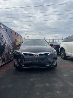 Toyota Avalon Limited Sedan FWD (3.5L 6cyl 6A) 2013 Black