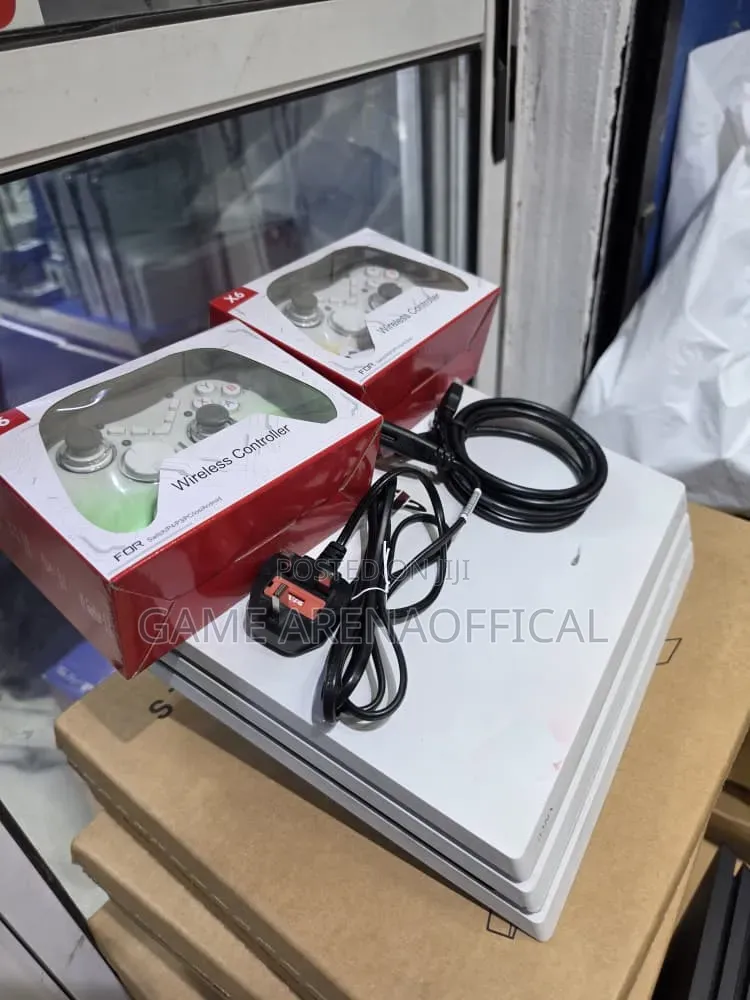  Ps4 Pro 1tb With 2 Wireless Controllers Games