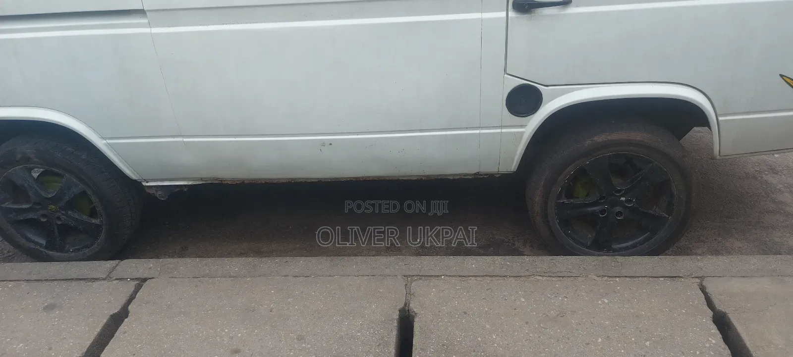 Volkswagen Transporter 2000 White