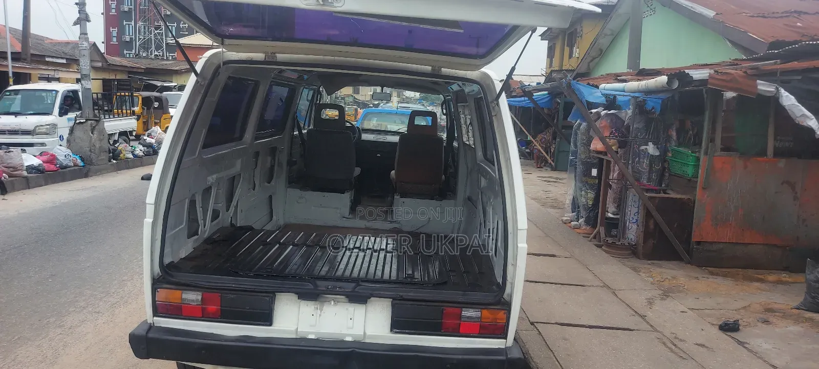 Volkswagen Transporter 2000 White