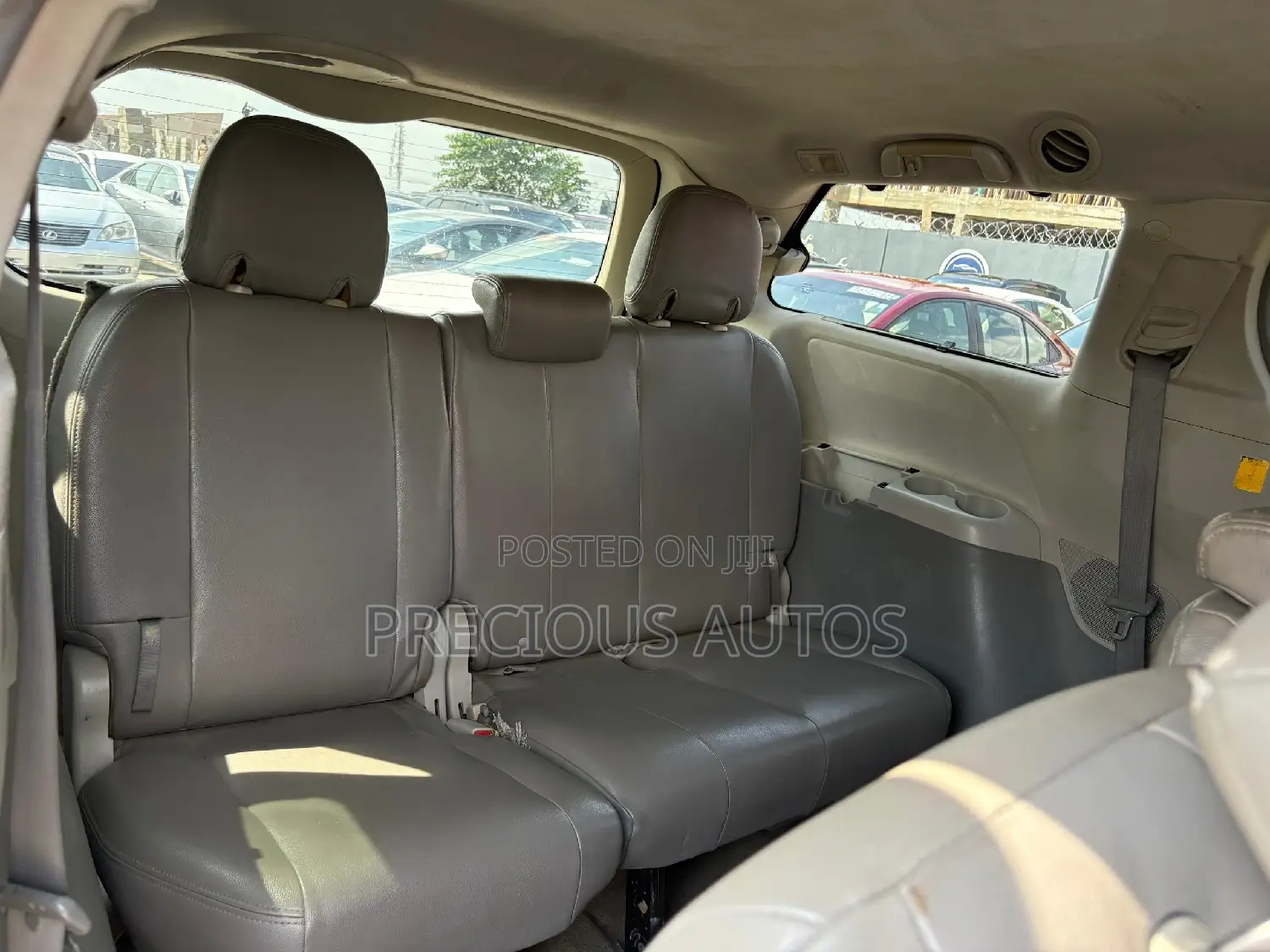 Toyota Sienna 2012 Gray