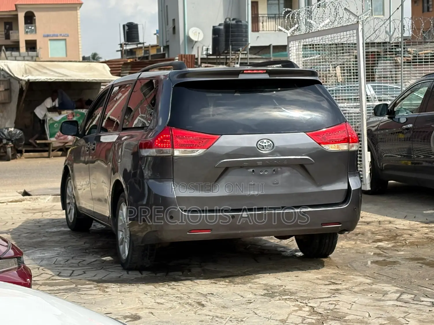 Toyota Sienna 2012 Gray