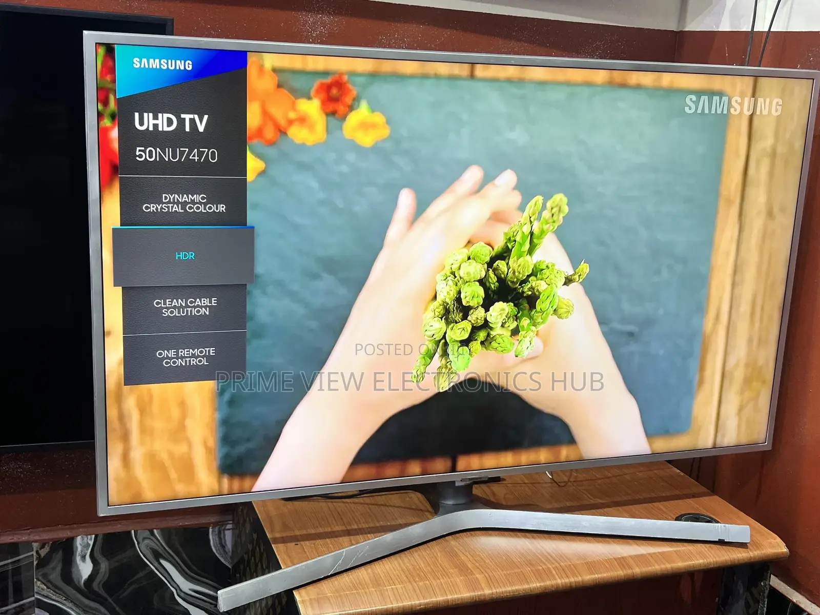 Samsung 50 Inches Uhd Smart Tv Super Clean Sharp Display