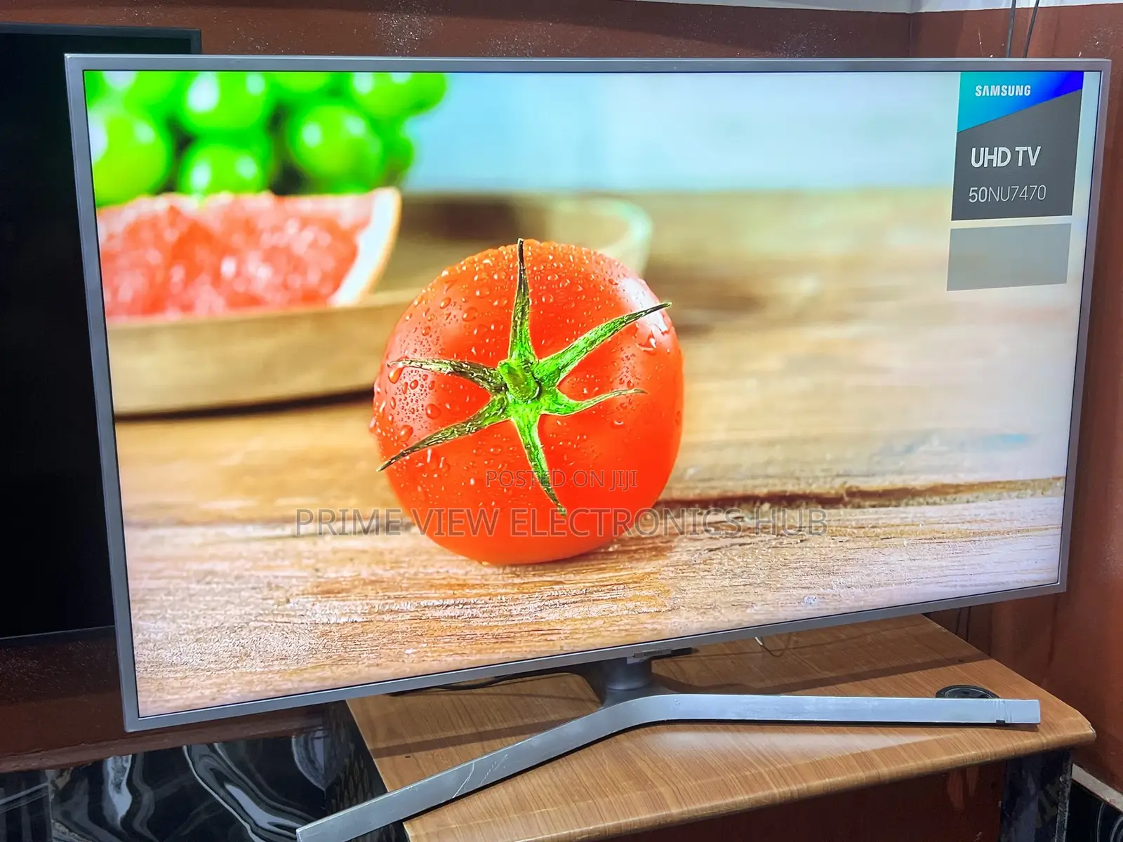 Samsung 50 Inches Uhd Smart Tv Super Clean Sharp Display