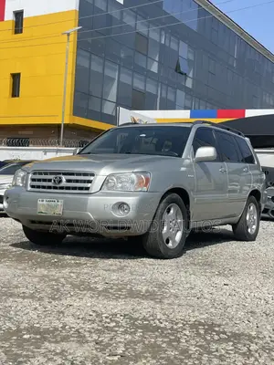 Toyota Highlander 2005 Silver