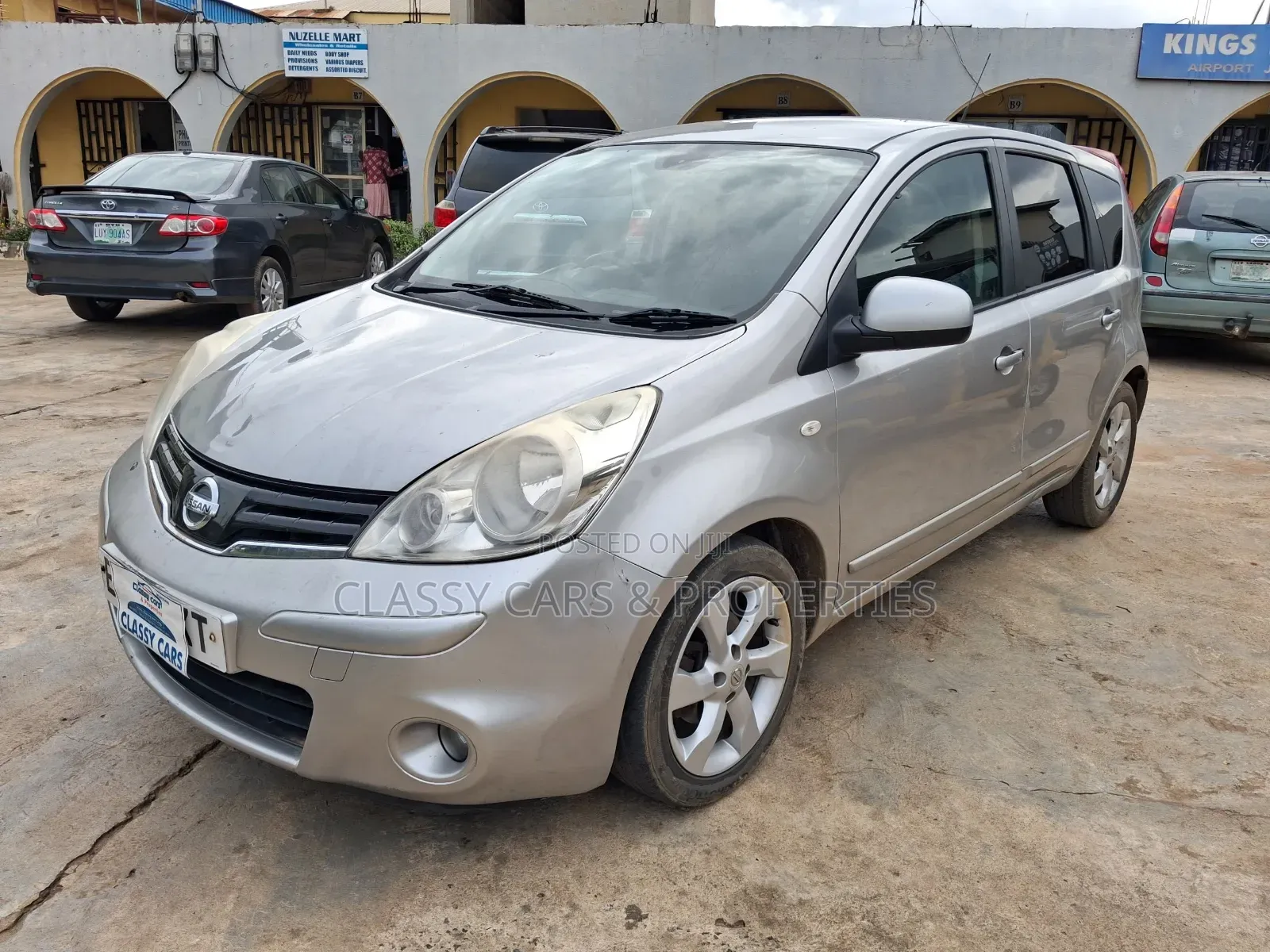 Nissan Note 1.4 2010 Silver