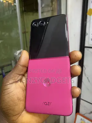 Motorola Razr 50 Ultra 512 GB Pink