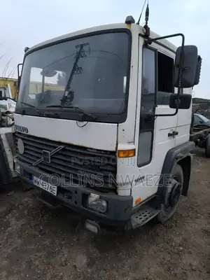 Volvo Fl6 12 Trucks