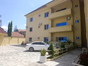 2bdrm Block of Flats in Jabi for rent