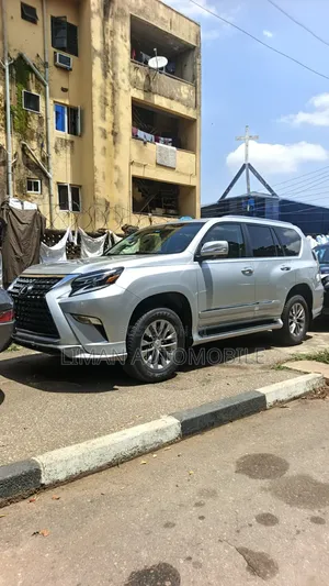 Lexus GX 460 Luxury 2017 Silver