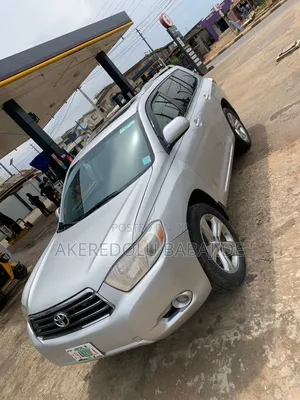 Toyota Highlander Sport 2010 Silver