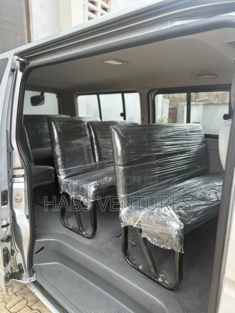 Toyota HiAce 2012 Grey