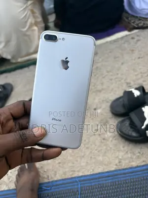 Apple iPhone 7 Plus 32 GB Silver