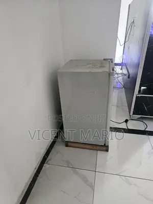 Used Hisense Ref 90l