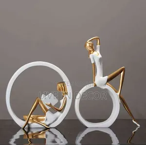 Ok Ladies Statue