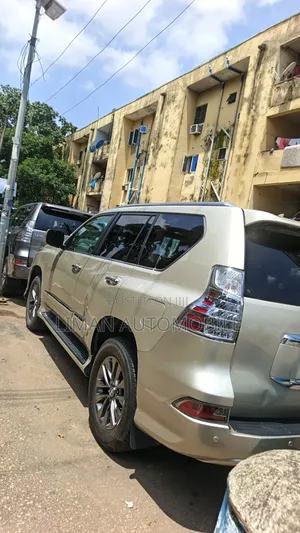 Lexus GX 460 Luxury 2015 Gold