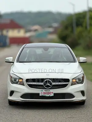 Mercedes-Benz CLA-Class CLA 250 4MATIC Sedan 2017 White