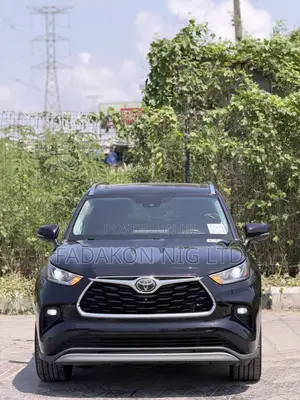 Toyota Highlander Platinum 2021 Black