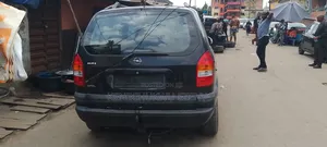Opel Zafira 1.8 2008 Black
