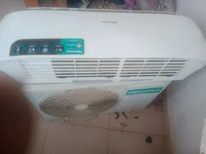 Urgent Sales Hisense Air Conditioner 1.5 Hp