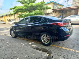 Hyundai Elantra Hybrid 2024 Black
