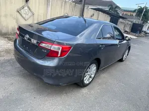 Toyota Camry SE Limited Edition 4dr Sedan (2.5L 4cyl 6A) 2012 Gray