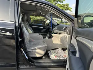 Toyota Highlander XLE 4dr SUV AWD (3.5L 6cyl 6A) 2015 Black